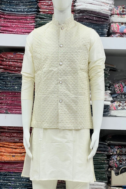 TRADITIONAL FESTIVAL WEDDING LOOK KURTA PAJAMA WITH JECKET