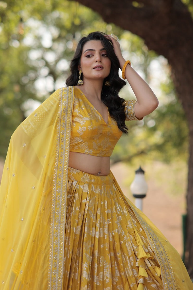 LAMOUNT BOLLYWOOD DESIGNER LEHENGA CHOLI